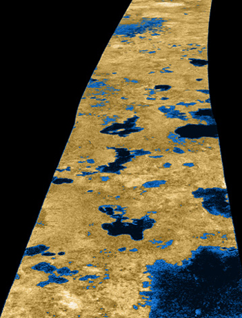 Lacs de méthane liquide sur la surface de Titan